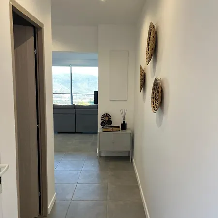 Les Moulins-appartements Privatifs Apartment *