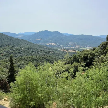 Les Moulins-appartements Privatifs 公寓 *